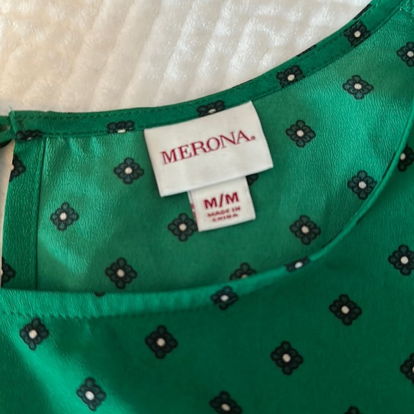 Merona Green Patterned Tops - Picture 2 of 9